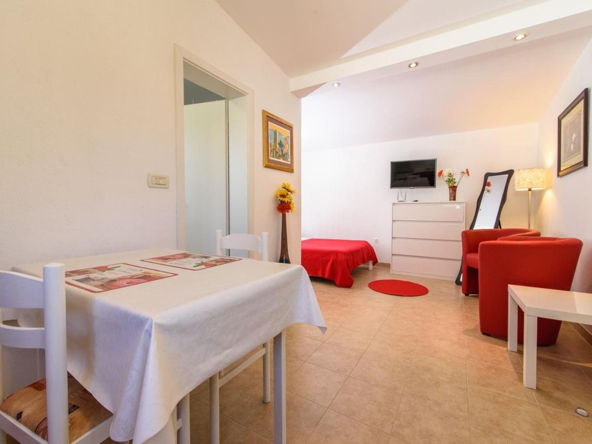 Apartments Beba - Peaceful Location Trogir Exterior foto